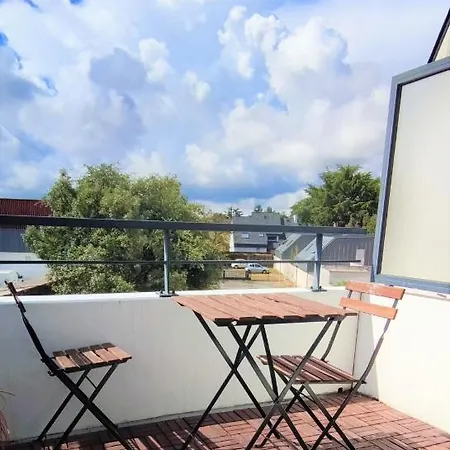 Chic 2chambres,70m²+balcon+parking+wifi * נאנט