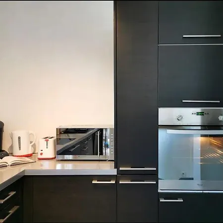 Chic 2chambres,70m²+balcon+parking+wifi * 낭트